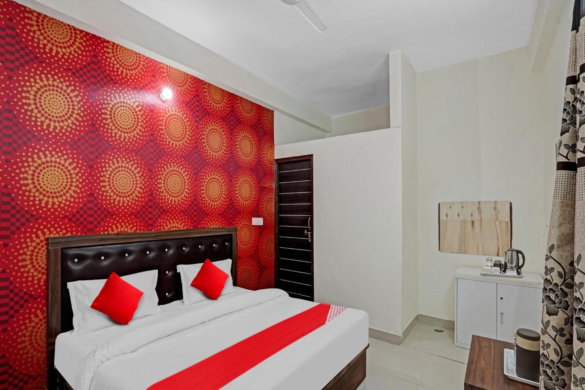 Hotel O Avs Hotel & Restaurant Noida Extérieur photo